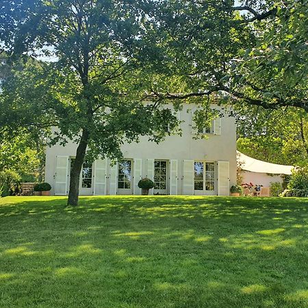Lou Pantai, Bed And Breakfast, Delux Bedroom Aix-en-Provence Exterior foto