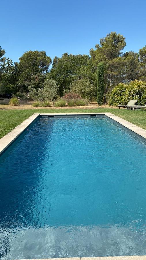 Lou Pantai, Bed And Breakfast, Delux Bedroom Aix-en-Provence Exterior foto